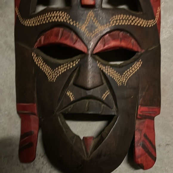 2 Wooden African Masks - Real African tribal masks bought in Kenya - RARE - Picture 5 of 7